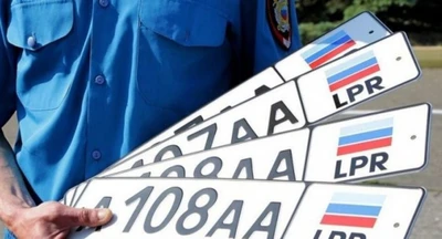 картинка, изображение к Срок переоформления водительских прав и номеров не будет продлён.